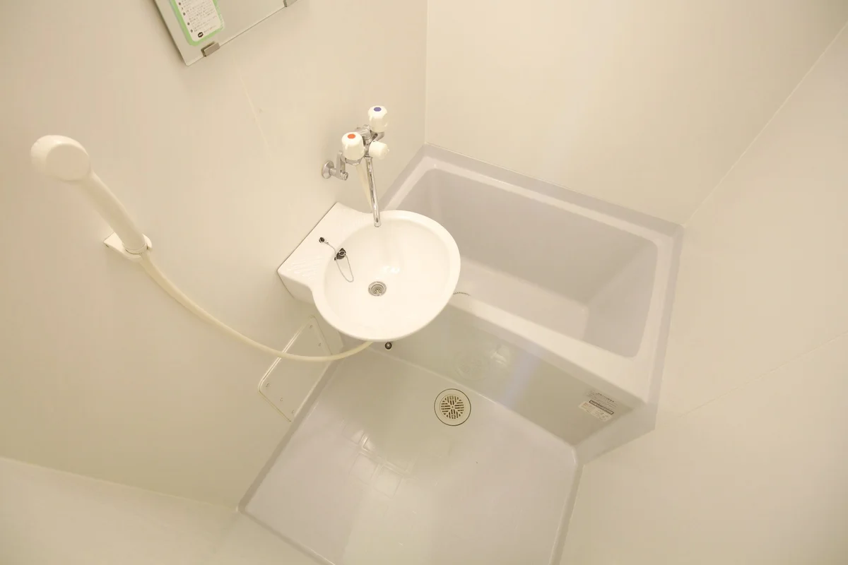 お風呂とトイレは別で、ゆっくり入浴できますよ♪