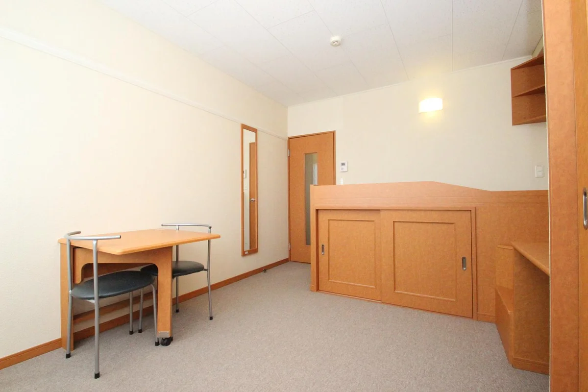 テーブル・イス付き