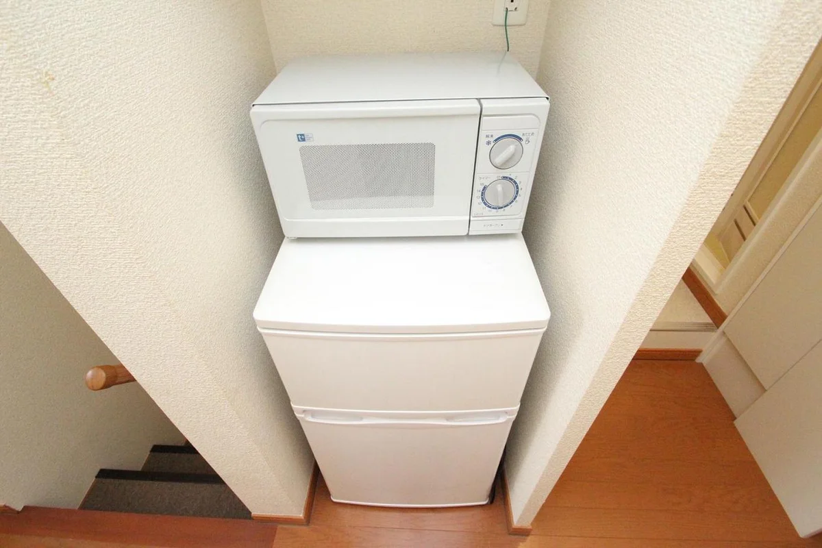 電子レンジ・冷蔵庫付き