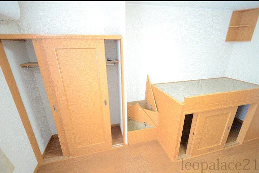 備品や設備仕様は号室等により異なります現地をご確認下さい。