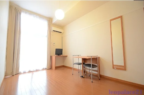 備品や設備仕様は号室等により異なります現地をご確認下さい。