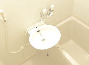 備品や設備仕様は号室等により異なります現地をご確認下さい。
