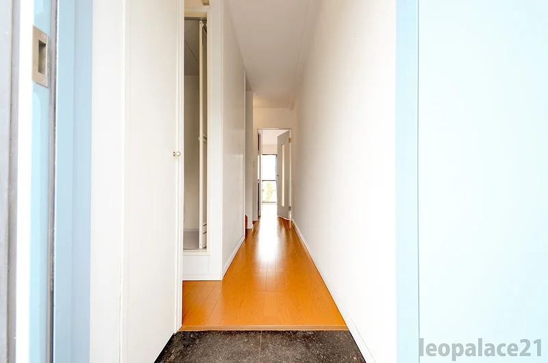 備品や設備仕様は号室等により異なります現地をご確認下さい。