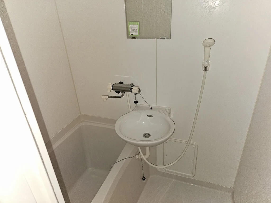 備品や設備仕様は号室等により異なります現地をご確認下さい。