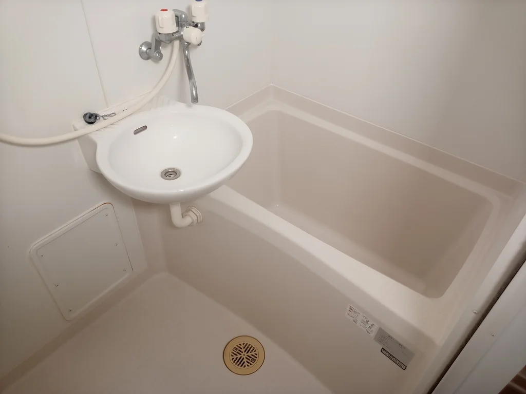 備品や設備仕様は号室等により異なります。現地をご確認下さい。