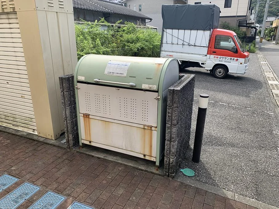 ゴミステーション