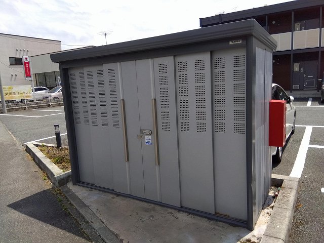 ゴミ置き場