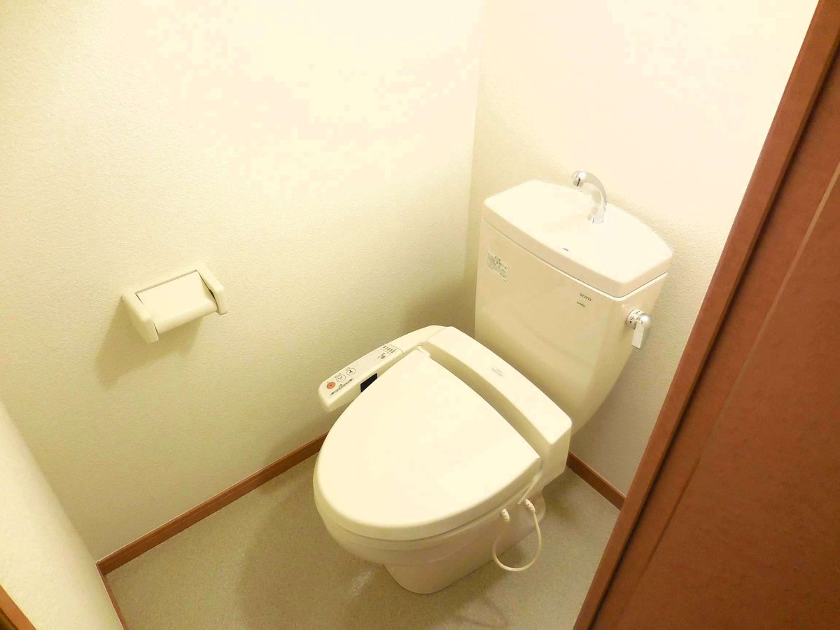 温水洗浄便座なので毎日快適です。