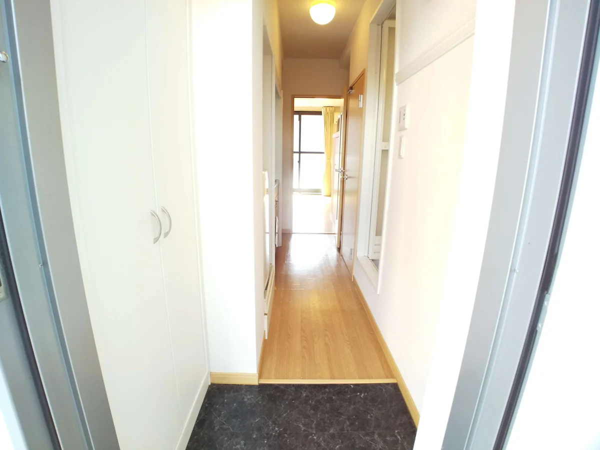 玄関ドアは防犯サムターン設置