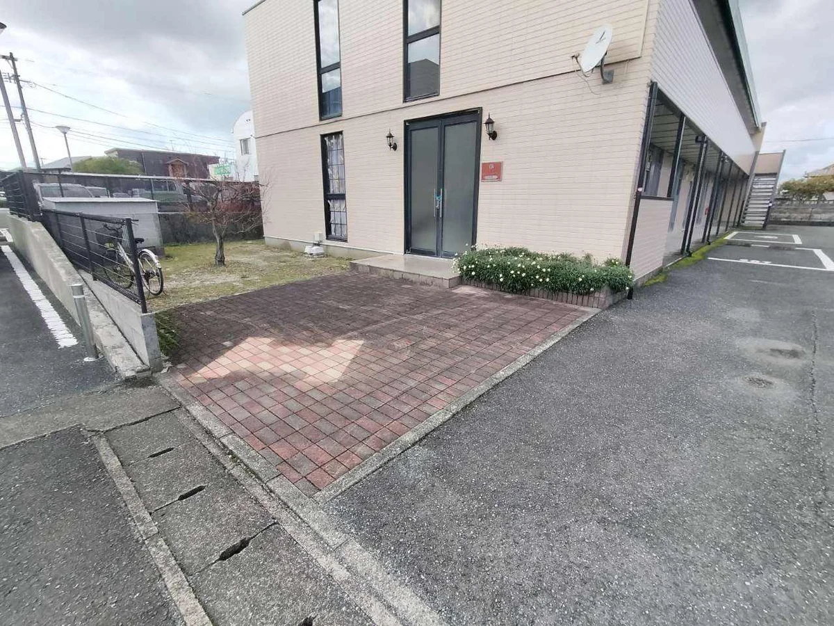 設備・仕様は号室により異なる為、現況を優先致します。