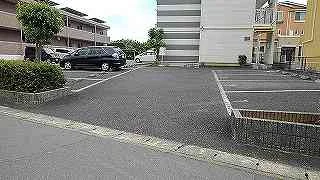 写真と現状が異なる場合は現状を優先します。
