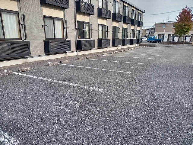 写真と現状が異なる場合は現状を優先します。