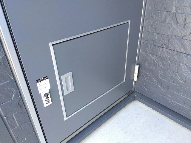 宅配ボックス
