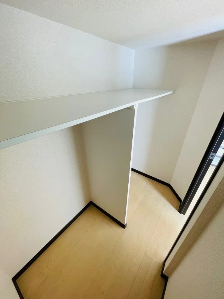 ロフト下収納