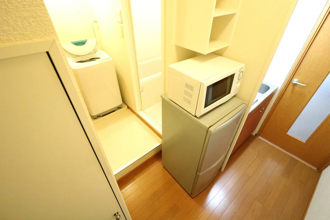 大型家具家電付きにより初めての一人暮らしの方も安心！