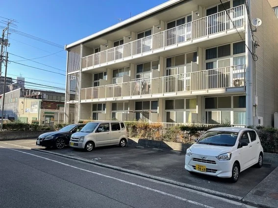 備品や設備仕様は号室等により異なります現地をご確認下さい。