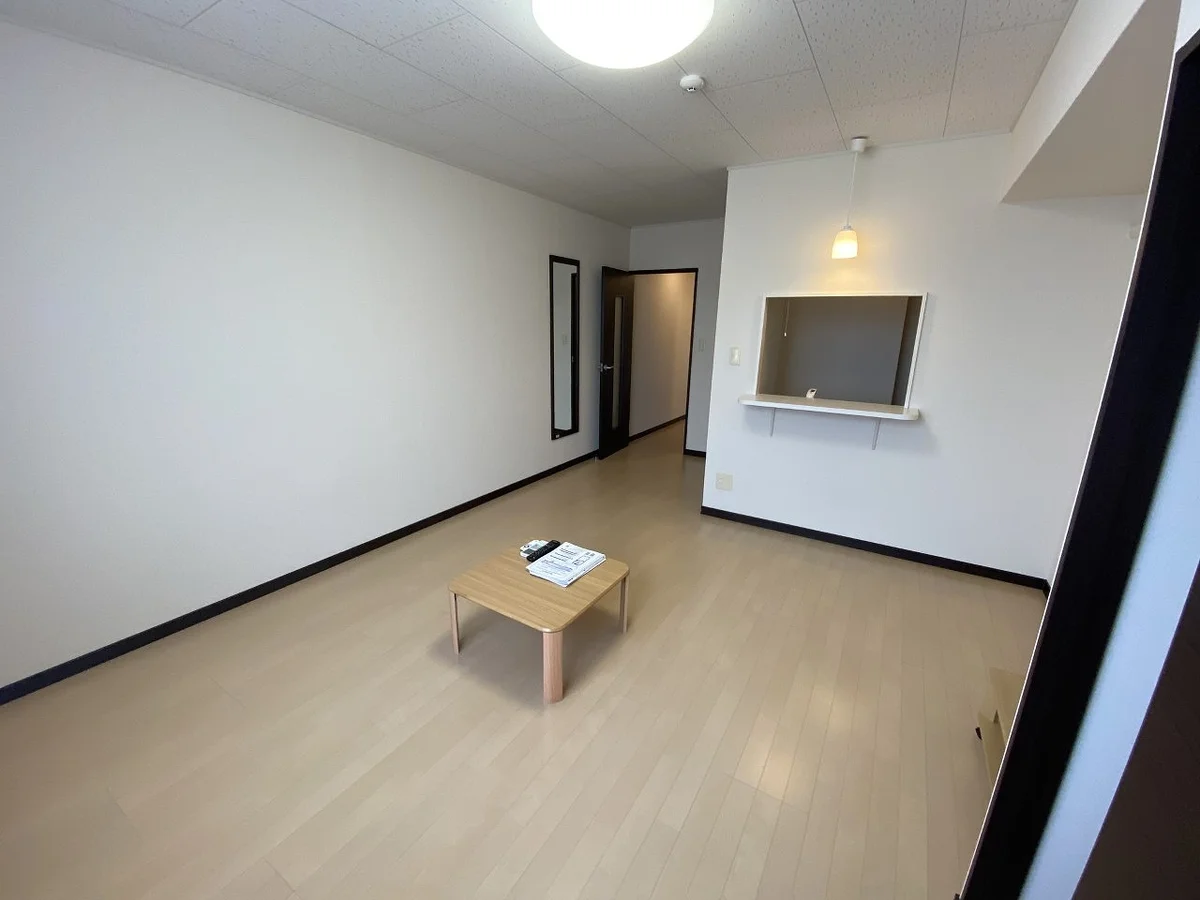 設備・仕様は号室により異なる為、現況を優先致します。