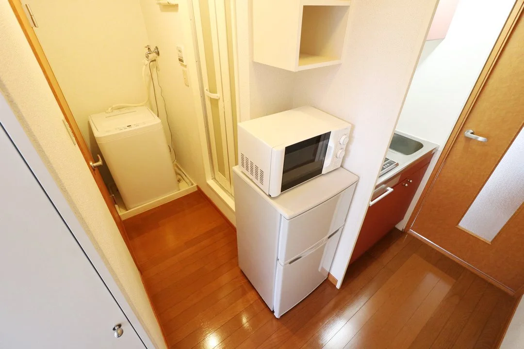 大型家具家電付きにより初めての一人暮らしの方も安心！