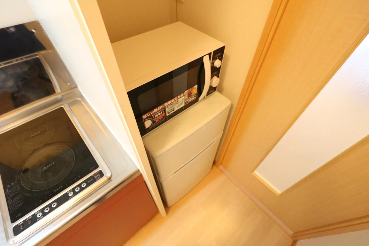 大型家具家電付きにより初めての一人暮らしの方も安心！