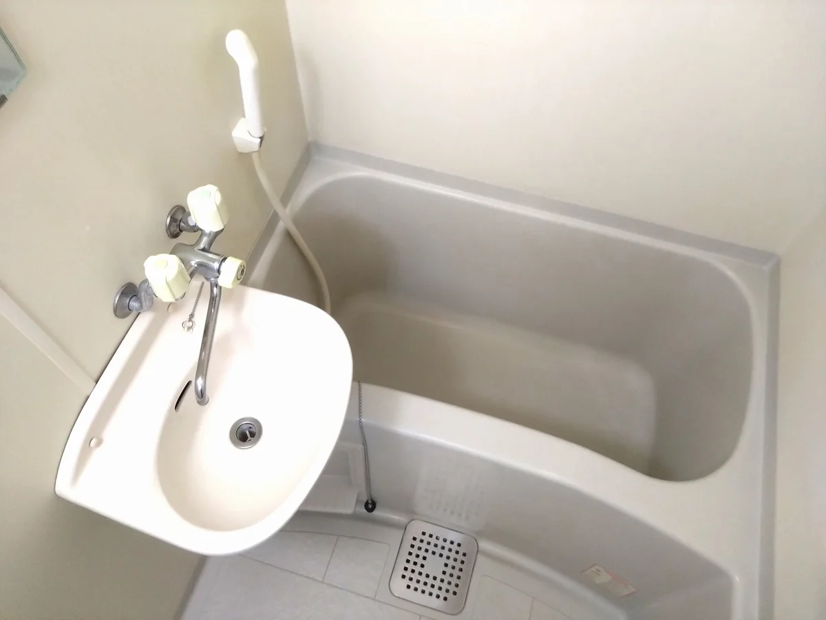 風呂・トイレ別
