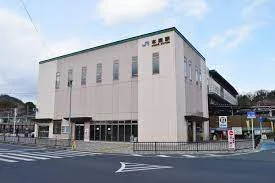 本郷駅まで徒歩3分