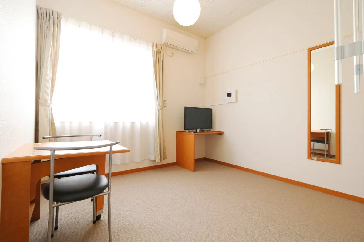 SECOM完備（無料）により24時間安心の住空間をご提供