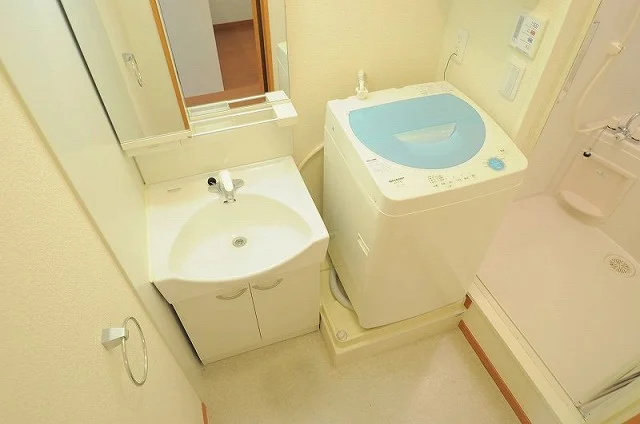 独立洗面台完備