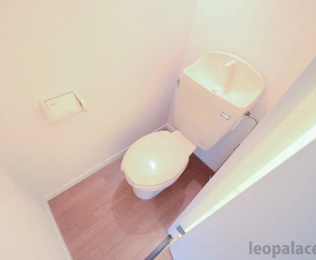 実際と異なる場合がございます。