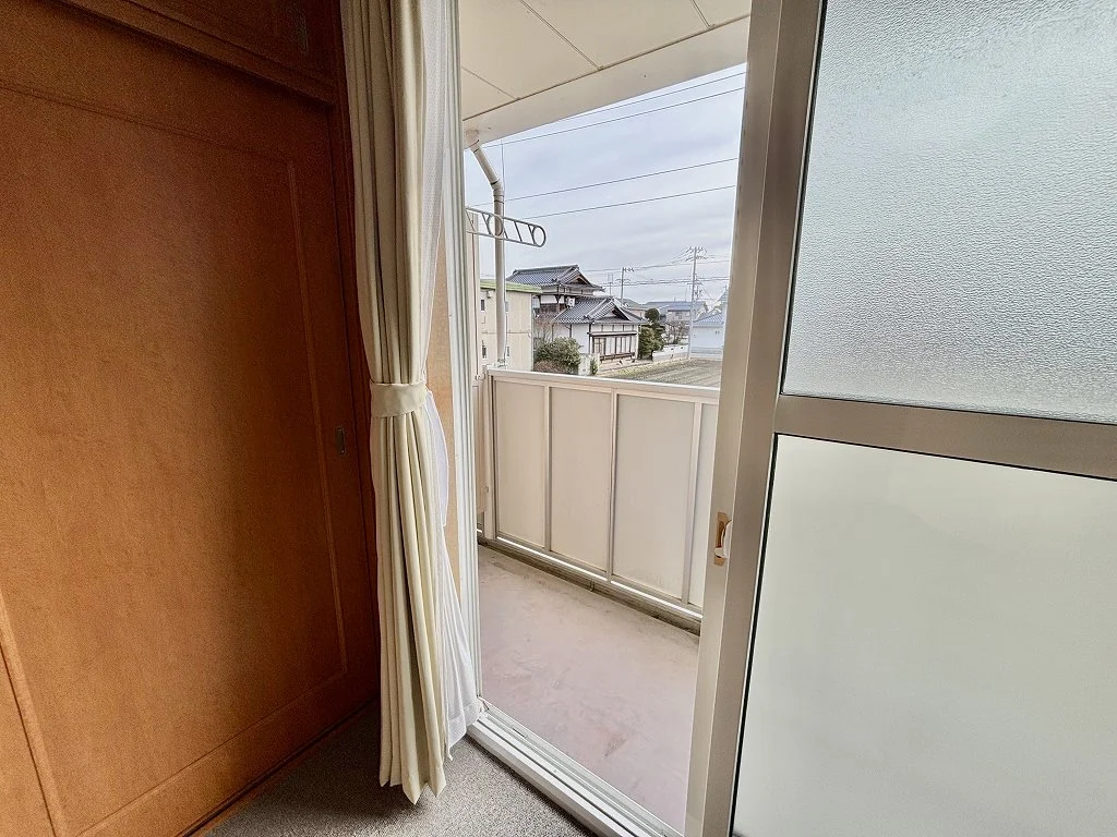 設備・仕様は号室により異なる為、現況を優先いたします。