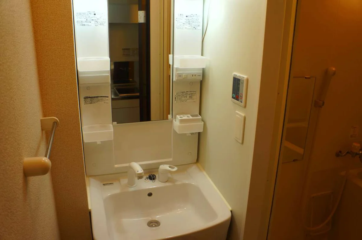 独立洗面台付き