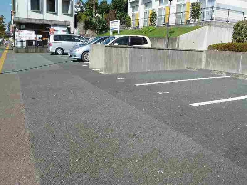 設備・仕様は号室により異なる為、現況を優先致します。