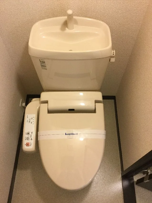 温水便座付
