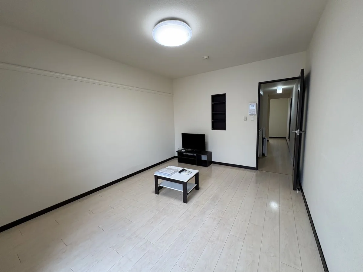 実際のお部屋と異なる場合がございます。