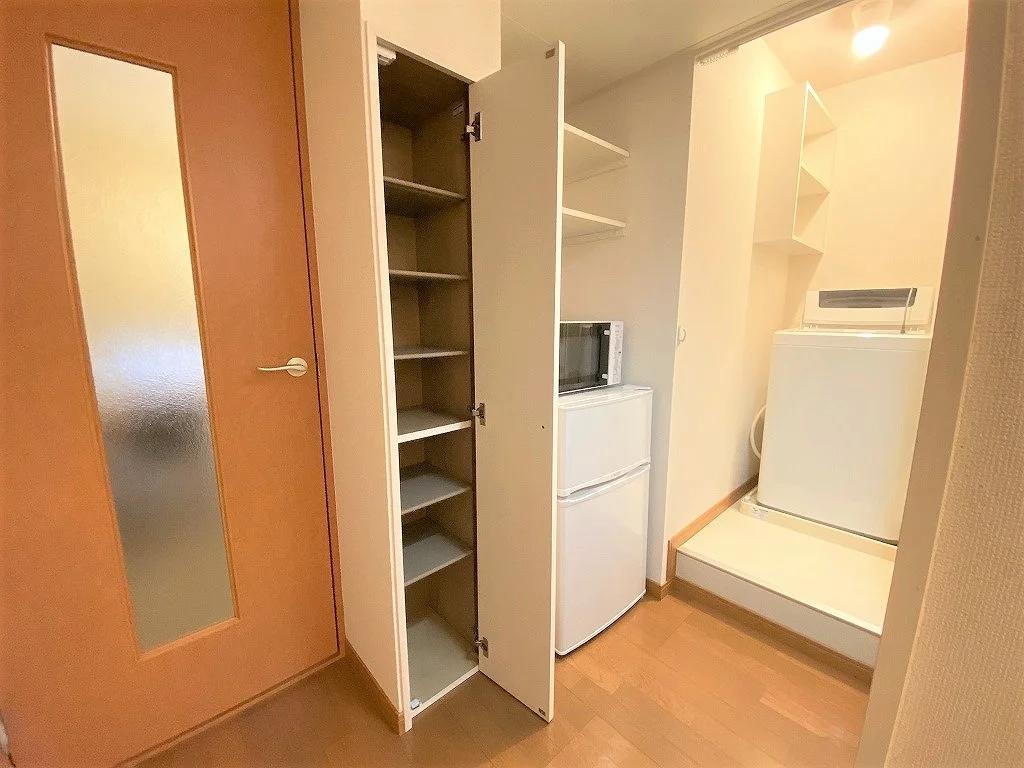 設備・使用は号室により異なる為、現況を優先致します。