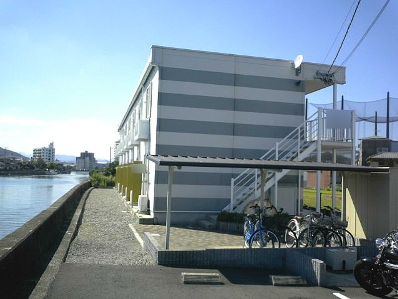 備品や設備仕様は号室等により異なります現地をご確認下さい。