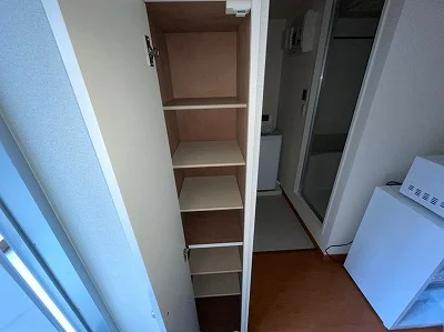 シューズボックス