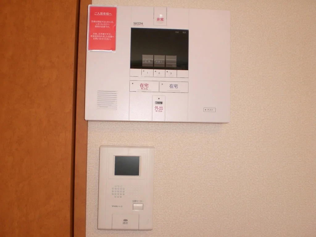 モニターホン標準設置♪