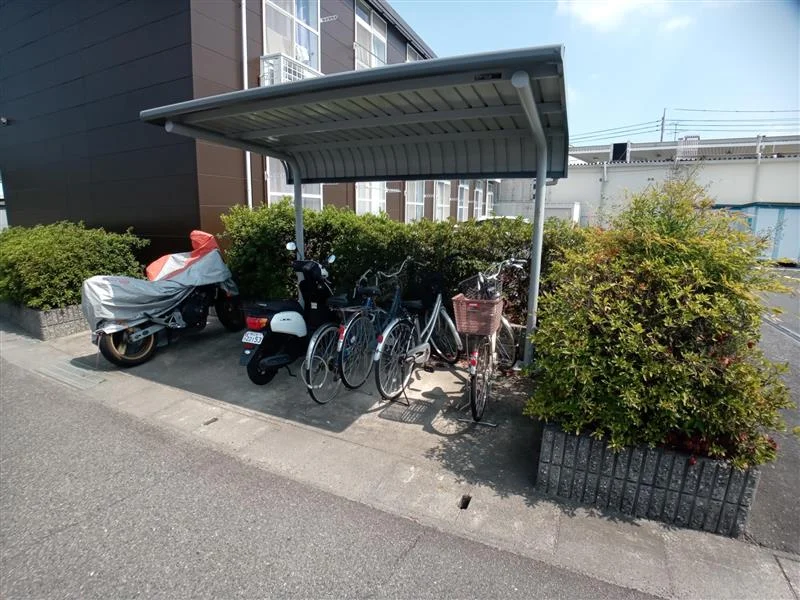 写真と現状が異なる場合は現状を優先