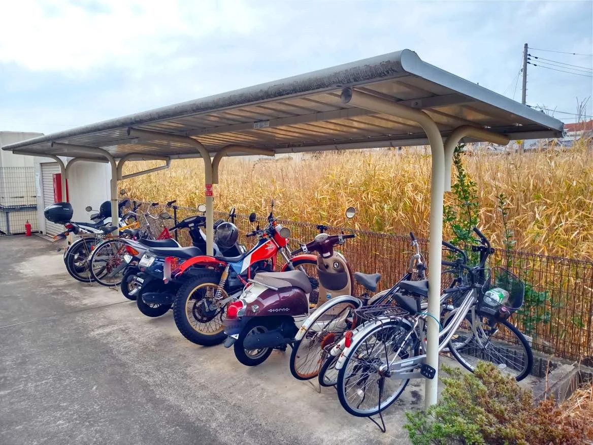 屋根付き駐輪場