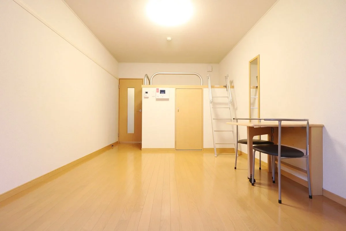 １Fはフローリング仕様・２Ｆは絨毯仕様になります。