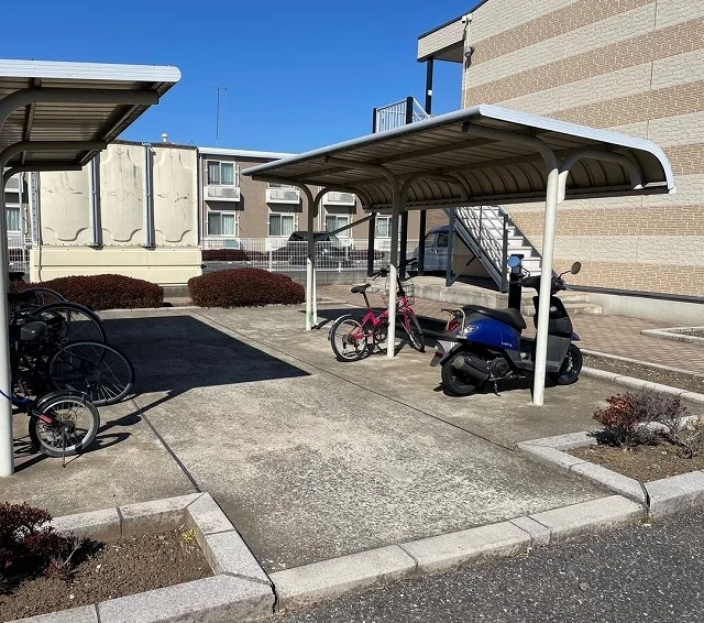 屋根付き駐輪場