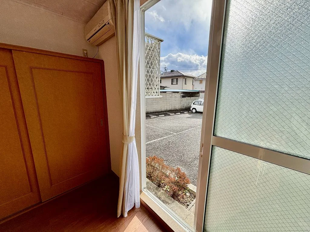 設備・仕様は号室により異なる為、現況を優先いたします。