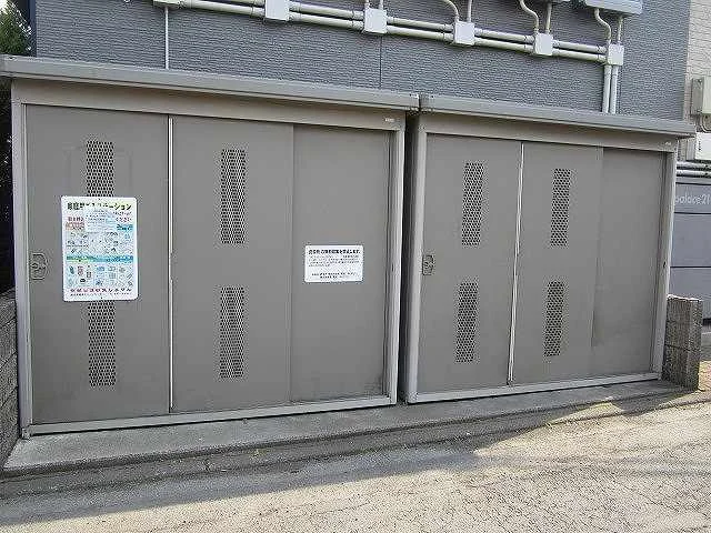 入居者様専用ゴミ庫です。
