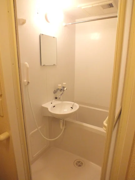 バス・トイレ別
