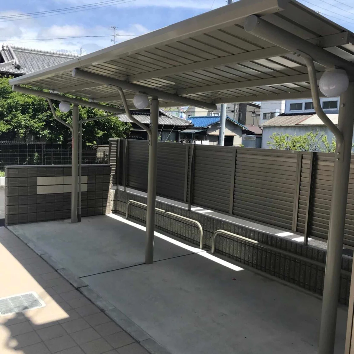 屋根付き駐輪場