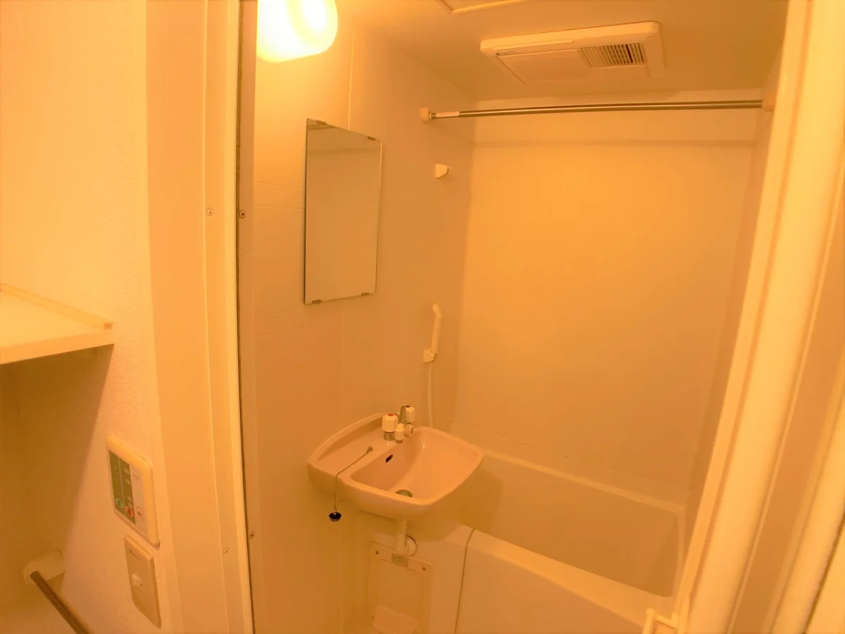 設備・仕様は号室により異なる為、現況を優先致します。