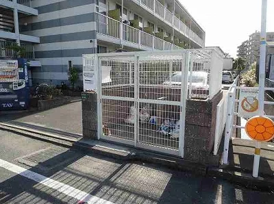 ゴミ置き場