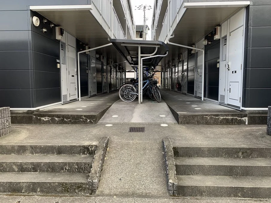 屋根付き駐輪場