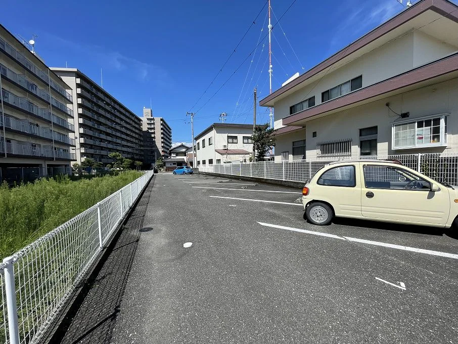 敷地外駐車場