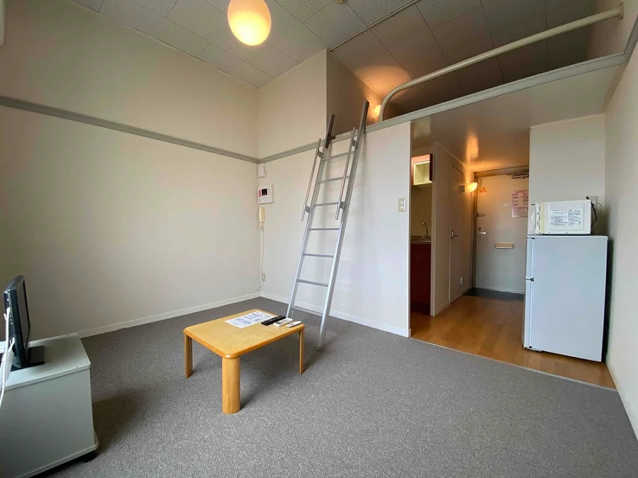 ※同タイプ部屋の写真となります
